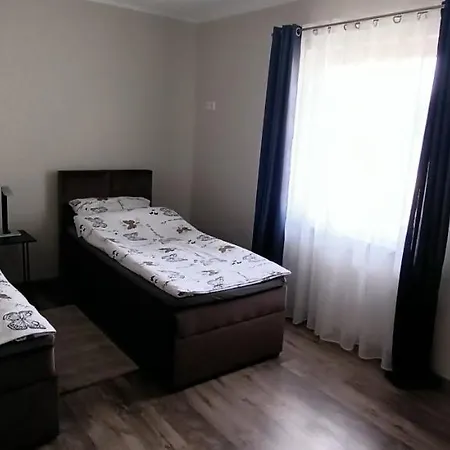 Modrzewiowe Tarasy ホイニツェ